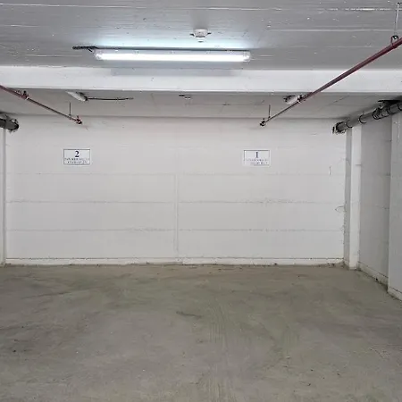 Vrnjacki Lux Free Parking Garage Vrnjačka Banja