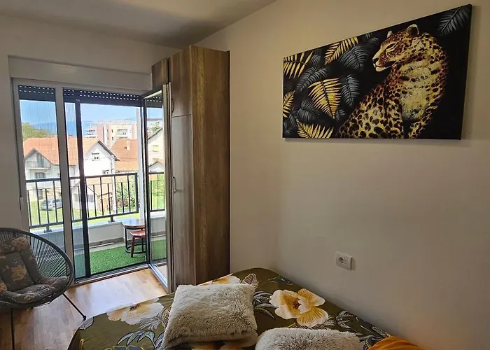 Vrnjacki Lux Free Parking Garage Apartament